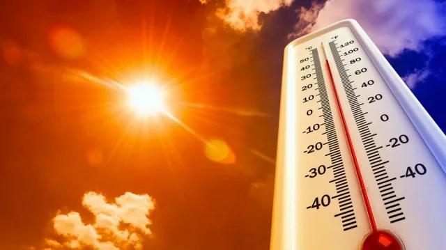 Record heatwave forces hospitals for taking emergency measures in country