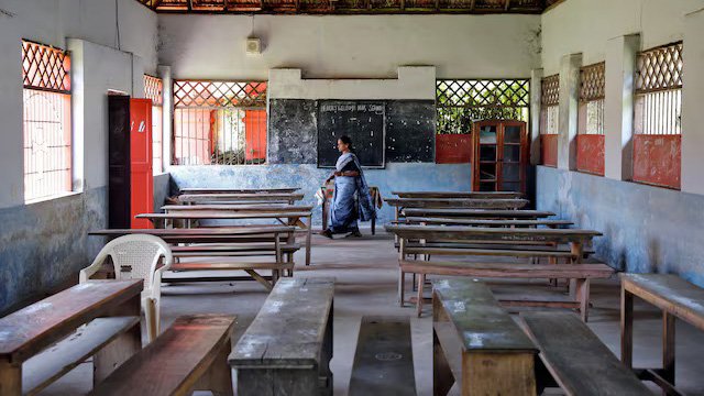 India's Kerala shuts schools, colleges amid sweltering heat